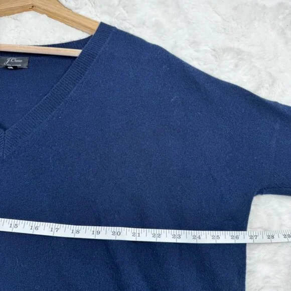 J Crew V Neck Sweater 100% Cashmere Navy Blue Women's Small Classic Preppy - Picture 5 of 7